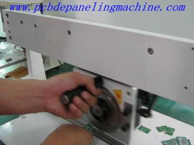 China Manual LED / FPC / pcb depaneling equipment with Calibration Blade Setting for sale