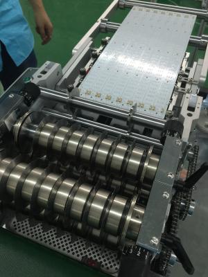 China El separador de aluminio del PWB V-Que anota trabaja a máquina 230V para los paneles llevados en venta