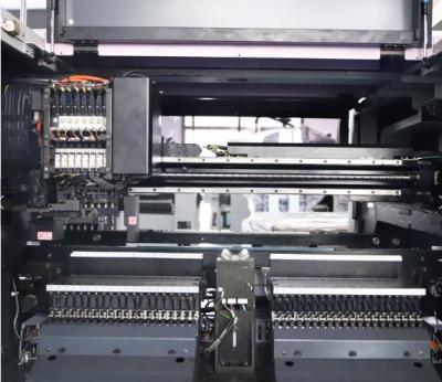 中国 0.4mm~5.0mm LEDの一突きおよび場所は視覚システム65000破片/Hを機械で造ります 販売のため