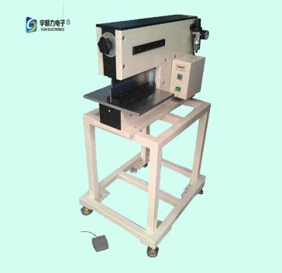 China Máquina del separador del PWB de la electrónica del PWB con los cuchillos redondos 620 milímetros x X.400 milímetro de 230 milímetros en venta