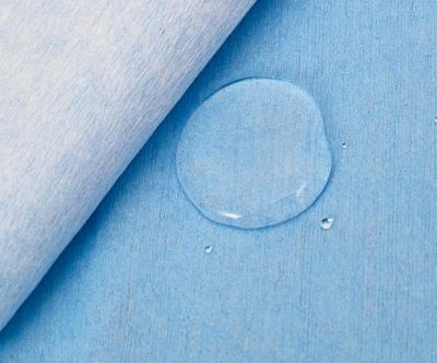 Chine Le bois de Spunbond 50% pâte le textile tissé non-tissé de film de PE du polyester 85GSM non stratifié à vendre