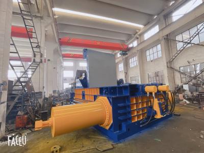 China High Production Rate Scrap Metal Baler Machine 180KW Power 700*700mm for sale