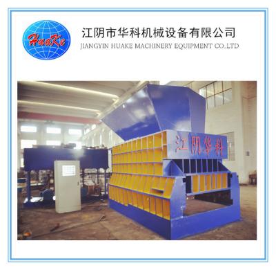 中国 8000KN 800トンは屑鉄のせん断の頑丈な油圧伝達を 販売のため