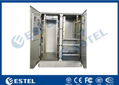 China 30U Two Bay Base Station Cabinet Aircon Cooling IP55 For Commmunication Equipment for sale