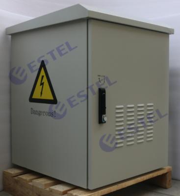 Китай металл водоустойчивого на открытом воздухе приложения шкафа держателя стены 15U изготовленный на заказ с вентиляторной системой охлаждения 2 продается
