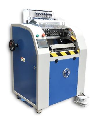 China El libro de costura semi automático de 8 agujas trabaja a máquina el equipo de costura del atascamiento de libro en venta