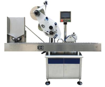 China 180bpm Round Bottle Horizontal Labeling Machine 2kw For Stickers for sale