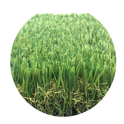 中国 総合的な草のカーペットの庭は草40mmの人工的な泥炭の草にカーペットを敷く 販売のため