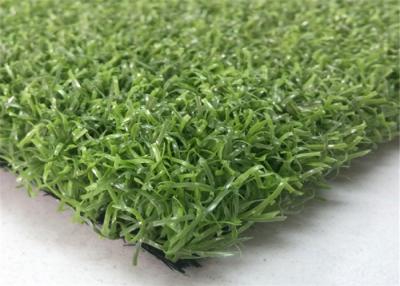 China Altura de vista real da pilha do tapete reciclável 14mm da grama verde da falsificação do hóquei à venda