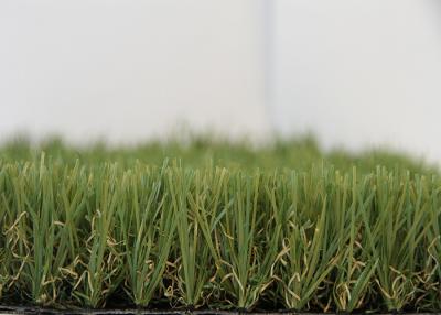 China Het openlucht Kunstmatige Gras van het Tapijthuisdier voor Tuin Vriendschappelijk Synthetisch Gras Te koop