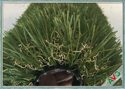 Chine Couleur d'herbe artificielle de jardin de longue durée belle aucune herbe de jardin d'abrasion fausse à vendre