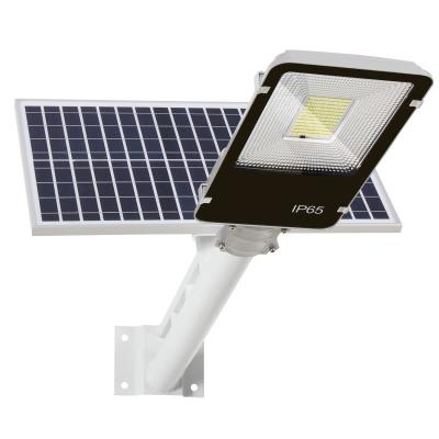 China 60W 120W Solar LED Street Light With Auto Intensity Control for sale