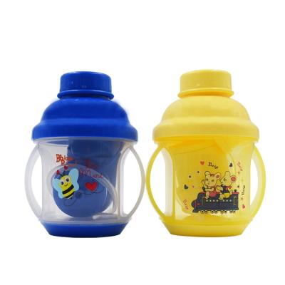 Chine Eco Friendly Infant Trainer Cup Baby 5 In 1 Training Cup Soft Reusable à vendre