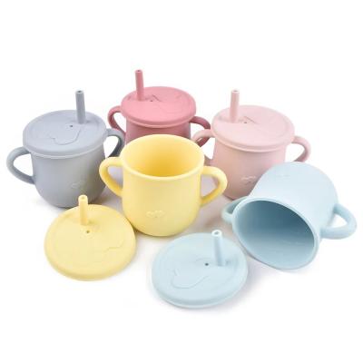 China BPA Free Infant Sippy Cup Kids Toddler Training Drinking Silicone Sippy Cup en venta