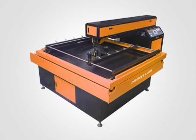 China Máquina de corte a laser de placa de molde de 18 mm para madeira, MDF, bambu, acrílico, plástico à venda