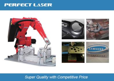 China Máquina de gravação a laser de folha robótica/cortador a laser de fibra de resfriamento de água à venda