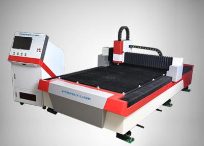 Chine Système de coupe de laser de fibre de 3000 x de 1500 millimètres pour l'acier doux, acier au carbone à vendre