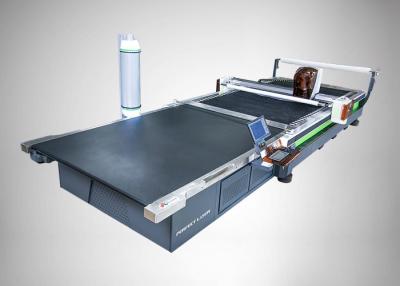 China Cortador a laser de CO2 para tecido, equipamento de corte a laser de 50-60000 mm/min com certificados CE à venda