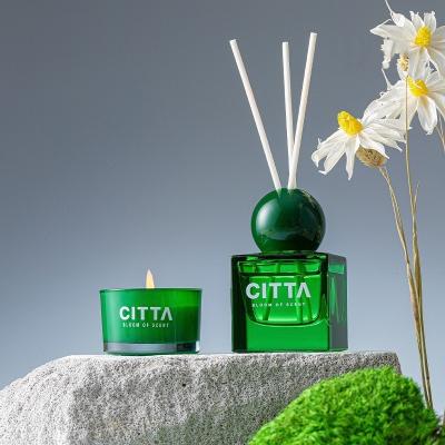 Κίνα Luxury Fragrance Reed Diffuser Scented Candle Set With Sticker Gift Box Packaging προς πώληση
