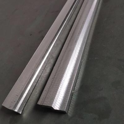 China Base de panal de aluminio enviada en la forma de la tira para los paneles de bocadillo en venta