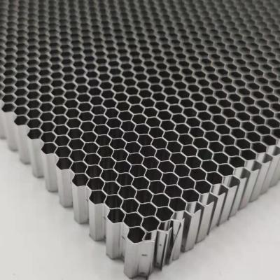 Chine Plate-forme de haute résistance de découpeuse de laser d'âme en nid d'abeilles d'acier inoxydable à vendre