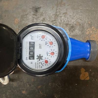 Chine Smart Dn15 Water Meter Wired Mbus 16 Bar Fully Sealed Register Clear Reading à vendre