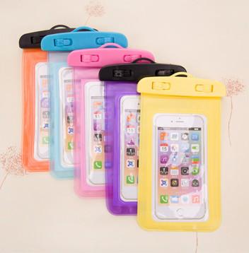 China Cute Carton Phone Protective Pouch Shell Case Waterproof Outdoor Beach Bag for sale
