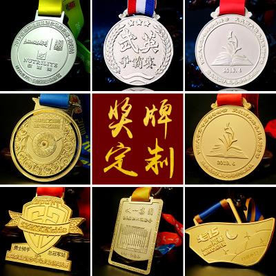 中国 Wholesale OEM Factory Custom Medallion Sport Medal Enamel Marathon Medals Gold Award 販売のため