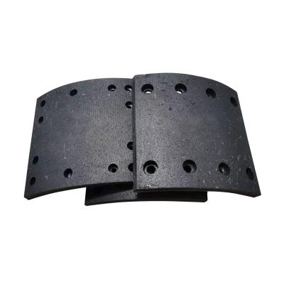 China DAF Truck Brake Lining With Rivets 19010 19011 DF44 DF45 for sale