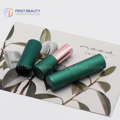 China Customized Empty Lipstick Tube Aluminum Magnetic Snap On Printing for sale