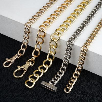China Bag Accessories Custom Charm Gold Chain and Plating Metal Chain Straps for Handbags en venta