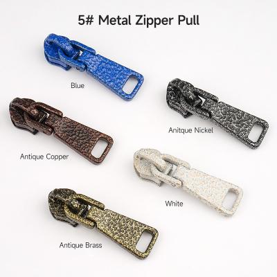 China Popular 5 Metal Zipper Pull for Bag Purse Custom Design Zip Pull Slider in 5 Colors for sale