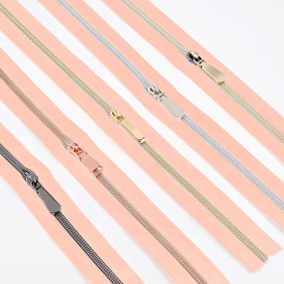 China Close-End 5 Nylon Zipper Long Chain Custom Zipper Nylon Roll for Garment and Bags for sale