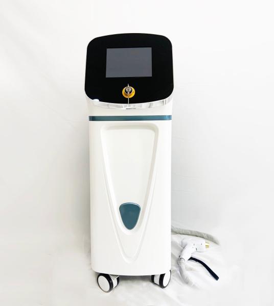 Quality 120J/cm2 808nm diode laser hair removal equipment For cheek neck for sale