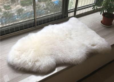 China Handmade Washable Sheepskin Rug , Natural Shaped Sheep Throw Blanket For Baby Play for sale
