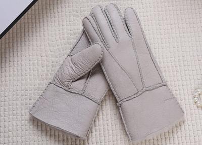 China Double Face Winter Sheepskin Leather Gloves With Lambswool Lining / Natural Dyed Color for sale