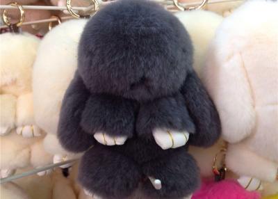 Cina Portatile lanuginoso variopinto di lusso dell'anello portachiavi del coniglio per il pendente di incanto della borsa in vendita