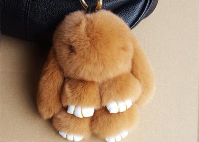 中国 素晴らしいブラウンのウサギの毛皮Keychainの女性袋の魅力のためのバニーの毛皮の人形のキー ホルダー 販売のため