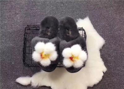 Cina Pantofole della lana delle pecore di modo, scarpe domestiche lanuginose calde dell'interno delle donne di inverno in vendita