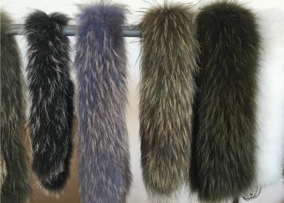 China Fluffy Authentic Raccoon Fur Collar , Natural Color Raccoon Fur Hood Trim For Women for sale