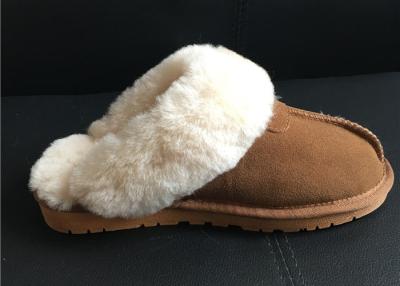 Cina Pantofole chiuse del dito del piede della pelle di pecora lussuosa delle scarpe delle pantofole della pelle di pecora delle donne in vendita