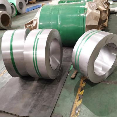 China Bobina de chapa de aço inoxidável 1000-6000 mm com borda de fenda de 0,3 mm para construção à venda