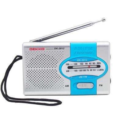 China AM525 Small Battery Powered AM FM Radio Two Band Built In Speaker Vintage Portable for sale
