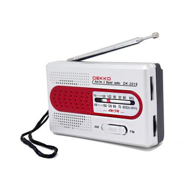 China Los pequeños deportes portátiles de bolsillo plásticos de la radio 1600KHz 3V de Fm radian en venta