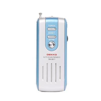China Plastic Portable FM Radio With Speaker 22mm Antenna Outdoor Portable Radio for sale
