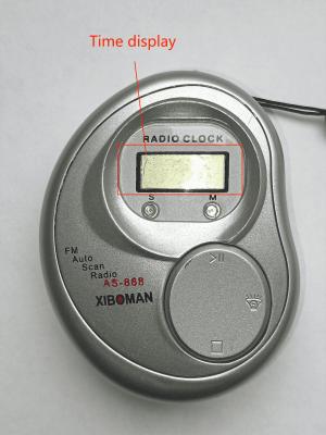 China Portables Radio der persönlichen Art-FM88 mit Radio-Spieler Taschenlampen-Musik-Digital FM 71mm zu verkaufen