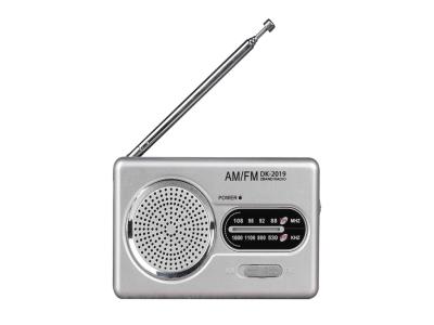 中国 Super Lightweight Pocket AM FM Radio Compact Am Fm Radio Great For Outdoor 販売のため