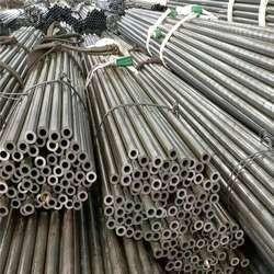 China ASTM A53 API 5L Round Black Seamless Carbon Steel Pipe Tube 1/2‘’-24‘’ for sale