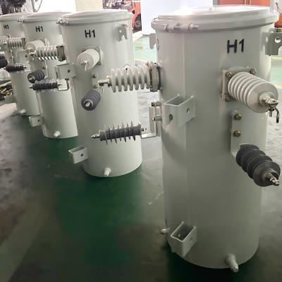 China 50kva Strom-Stäbe-Transformator Oberkopfverteilung Doppelwicklungen Transforme 4160Y bis 120V UL-zertifiziert zu verkaufen