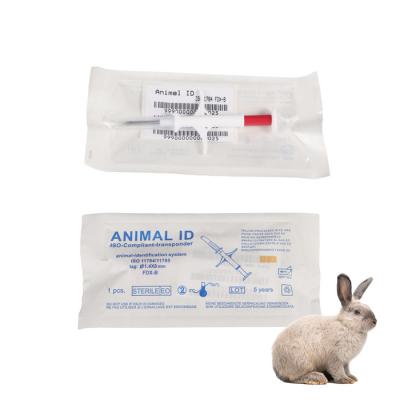 China 134.2Khz RFID Animal ID Microchip Syringes With 1.4*8mm Bioglass Tags For Pet Animal Injectable Transponders for sale